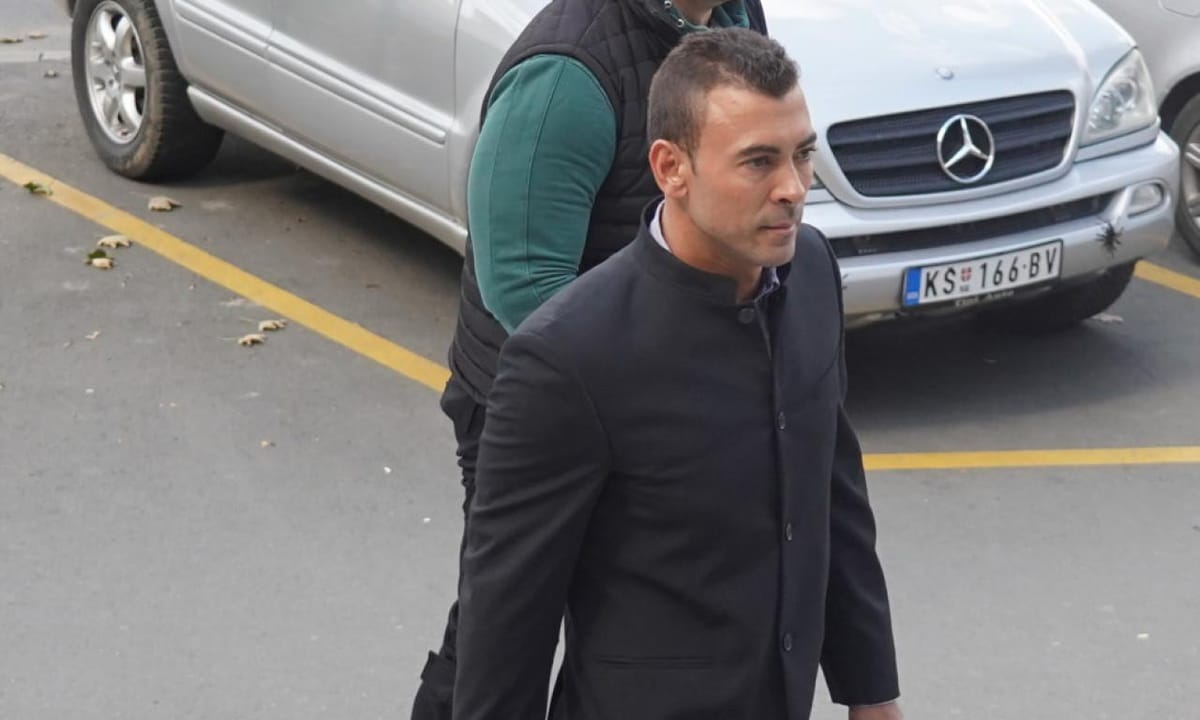 Полиция Белграда разыскивает одного из самых известных сербских каскадеров Уроша Чертича.