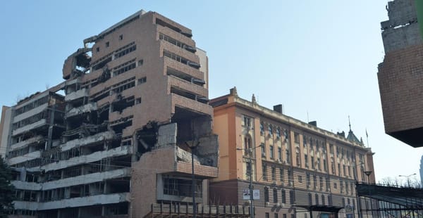 Сносу бывшего здания Генштаба в центре Белграда дан зеленый свет.